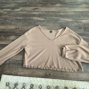 Cropped Tan long sleeve top